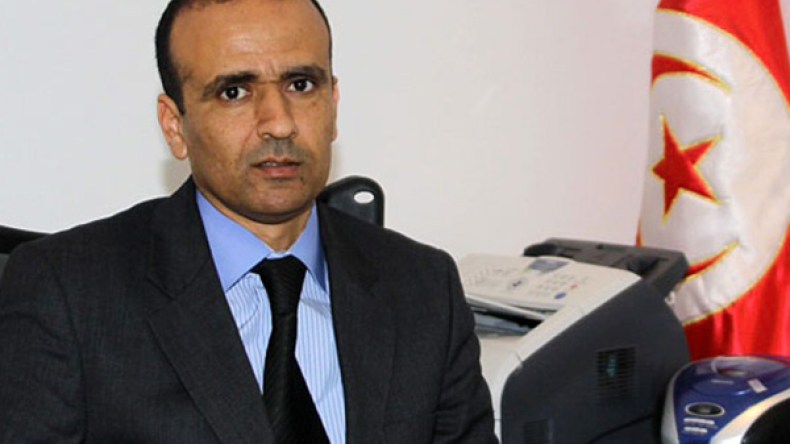 “الكاف” تعاقب رئيس الاتحادية التونسية بـ 6 أشهر