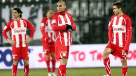 كتاب أسود عن البطولات التي ينتمي إليها جبور وعبدون ومبولحي