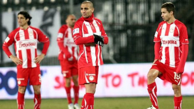 كتاب أسود عن البطولات التي ينتمي إليها جبور وعبدون ومبولحي