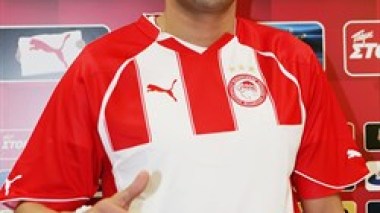 Djebbour celebrates his first trophy with Olympiakos