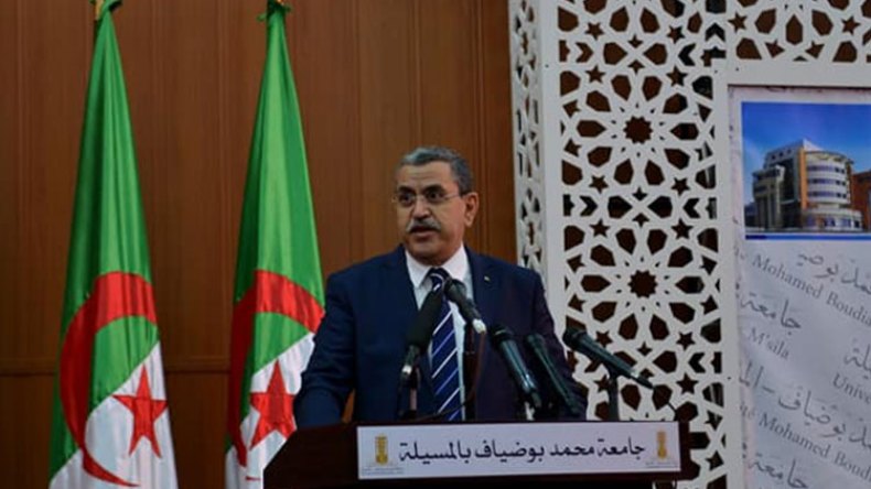 جراد: على الجزائريين تقوية الجبهة الداخلية لتفويت الفرصة على أعداء الخارج