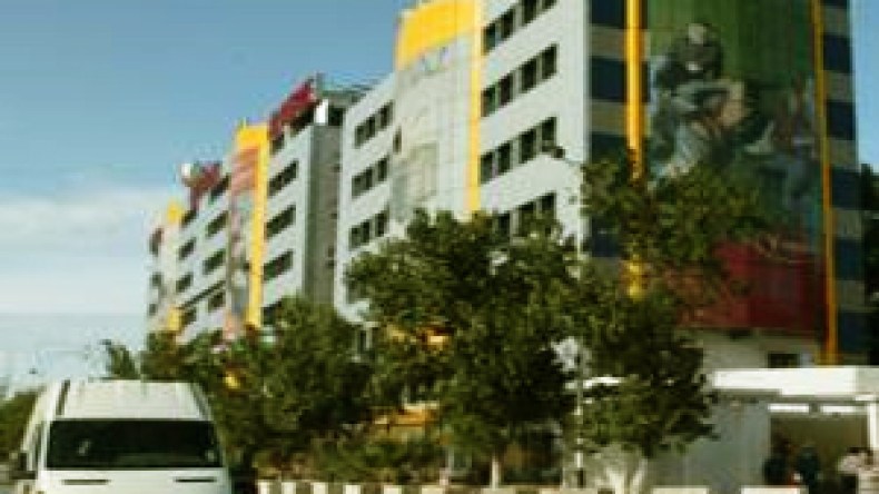 السلطات  الجزائرية  تتجه  نحو  تأميم  ” جازي “