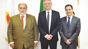 ‮”‬الإطارات الجزائرية في‮ ‬جيزي‮ ‬أبهرتني‮.. ‬والجيل الثالث سيكون مفاجأة لزبائننا‮”‬