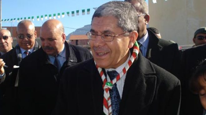 خوالد سفيان من نخبة الزوارق الشراعية يستنجد برئيس الجمهورية وجيار