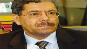 جيار‭ ‬يحل‭ ‬مشكلة‭ ‬القروض‭ ‬والأندية‭ ‬المحترفة‭ ‬ستستفيد‭ ‬من‭ ‬10ملايير