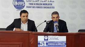 جيلاني: إعادة بناء الإجماع الوطني ستحل الأزمة