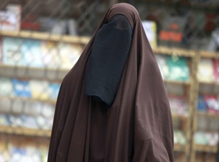 Veiled woman involved in children organsâ€™ traffic