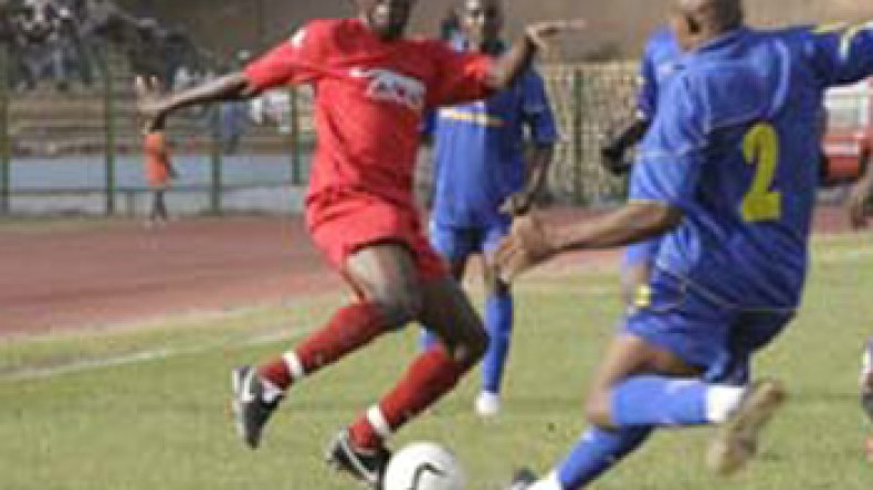 نادي  جوليبا  المالي  يصل  بـ25  عنصرا  ويقيم  ببوشاوي