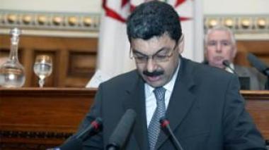 Djoudi confirms the freeze of Gaddafi assets