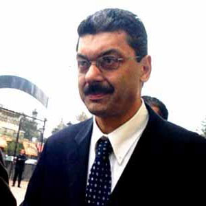 Le Ministre des Finances fixe de nouvelles conditions pour les investissements étrangers dans le secteur des assurances en Algérie.