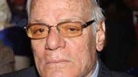 وزير العدل المصري يدافع عن قانون منع التظاهر