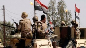 مقتل جندي مصري برصاص مسلحين فى ميناء العريش