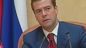 مدفيديف‭ ‬يتوسط‭ ‬لدخول‭ ‬‮”‬غازبروم‮”‬‭ ‬وفيمبلكوم‮”‬‭ ‬بقوة‭ ‬إلى‭ ‬الجزائر