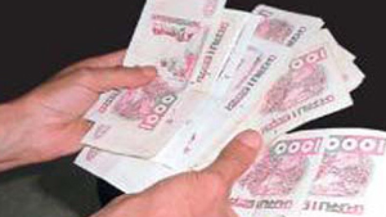 مدير الاتصال بمديرية الضرائب للشروق:طبقنا تعليق الضرائب منذ 1 جانفي الجاري