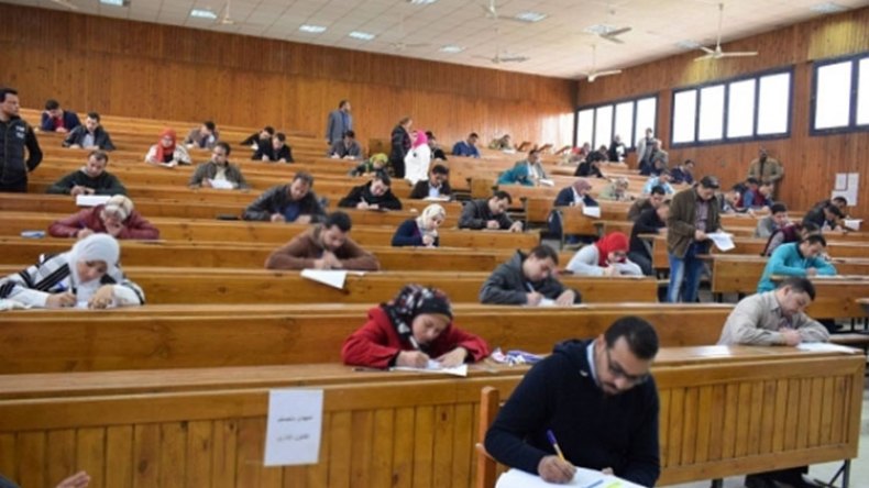مسابقة دكتوراه في الوادي بأسئلة متداولة على الانترنت
