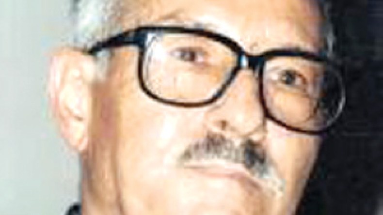 جثمان‭ ‬الدكتور‭ ‬عبد‭ ‬الله‭ ‬الركيبي‭ ‬يُوارى‭ ‬الثرى‭ ‬بمقبرة‭ ‬سيدي‭ ‬يحيى