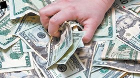 صينيّون يطلبون 20 مليون دولار من شبكة لتزوير العملة