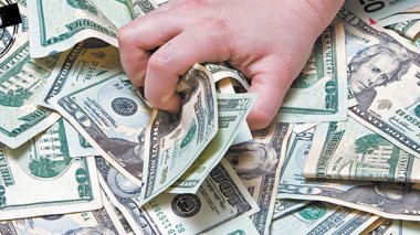 Transfert illégal de 4000 milliards en devises durant 2015