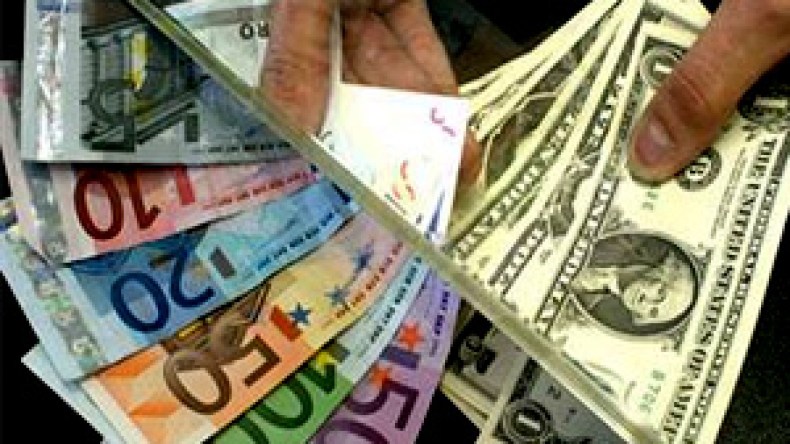 التهاب مفاجئ لسعر الدولار وانهيار الأورو في البنوك