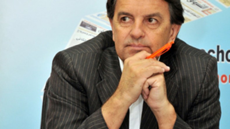 المطالبة بفتح تحقيق في عمل الصحفي بوستروم وحمايته من تهديدات الإسرائيليين