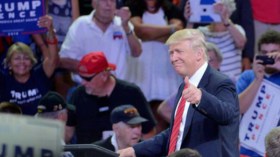 ترامب “يحرّض” حمَلة السلاح: أوقفوا هيلاري كلينتون!