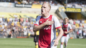 ميلان يستهدف ضم جوهرة أجاكس