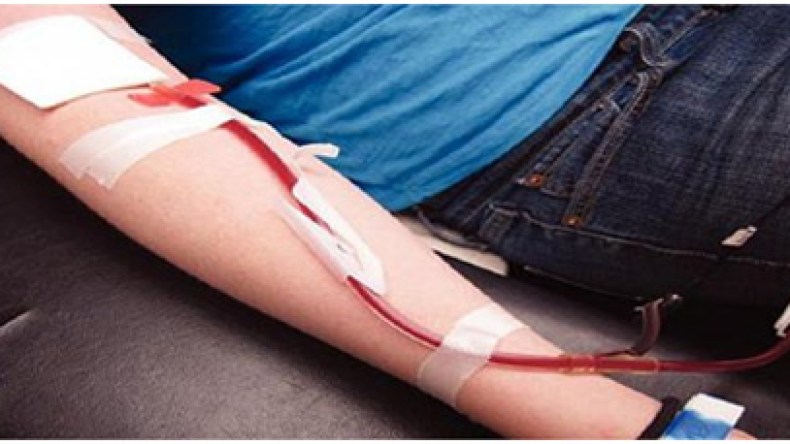 التبرع بالدم يحمي من الأزمات القلبية والسرطان