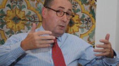 Interdiction des prières dans les rues en France : les précisions M. Driencourt