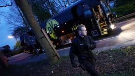 3 انفجارت تستهدف حافلة دورتموند.. ولقاء موناكو يؤجل