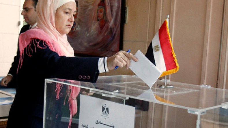 حزب النور السلفي يدافع عن نتيجة الاستفتاء “الطبيعية”