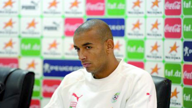 دوخة يوقع لموسمين في شبيبة القبائل