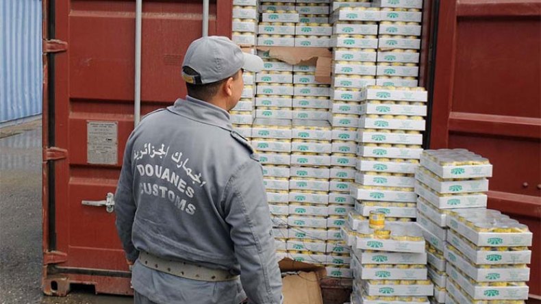 الحكومة تقف عاجزة أمام طوفان الواردات