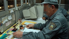 الجمارك تحقق في 580 قضية فساد وتهريب العملة وتبيض الأموال