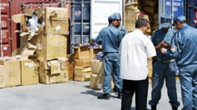 خسارة بـ7 ملايير دولار في أكبر فضيحة فساد بقطاع الجمارك