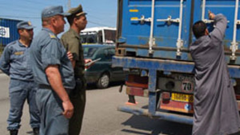 متابعات قضائية وغرامات بالملايير ضد آلاف المتعاملين المزوّرين