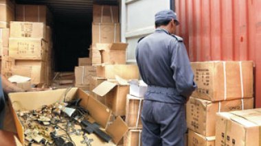 Scandalous statuettes seized in the port of Algiers