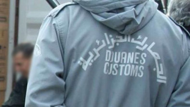 غليان بالجمارك بسبب رفض تنصيب الفرع النقابي