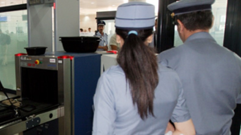 تحويل رئيسي مصلحتي شرطة الحدود والجمارك بميناء وهران