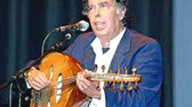 عبد‭ ‬الوهاب‭ ‬الدوكالي‭ ‬‮”‬يسحر‮”‬‭ ‬الجمهور‭ ‬في‭ ‬ختام‭ ‬مهرجان‭ ‬وهران