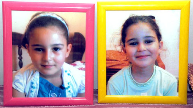 الكلاب تنهش وجه “دنيا” وتمزّق جسمها الصغير..!