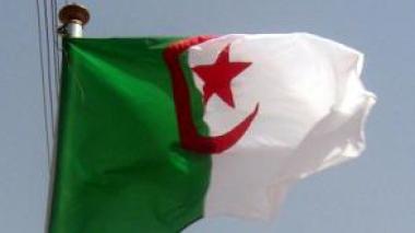 Des Lycéens déchirent l'hymne national à Bab El Oued
