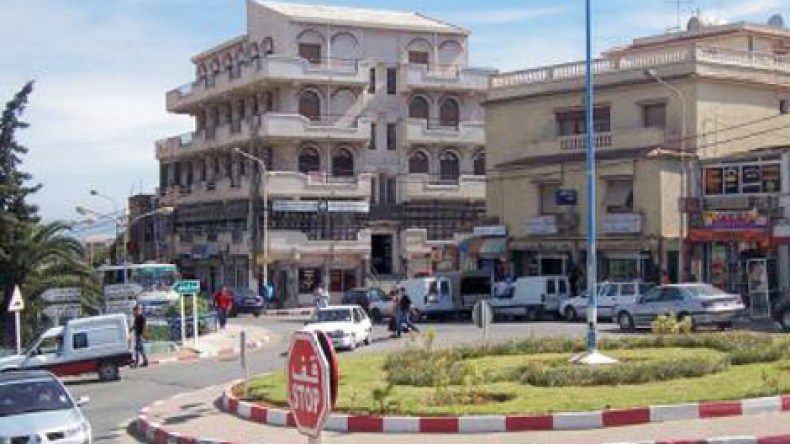 شابان‭ ‬يحرقان‭ ‬بائع‭ ‬تبغ‭ ‬بالبنزين‭ ‬في‭ ‬درارية