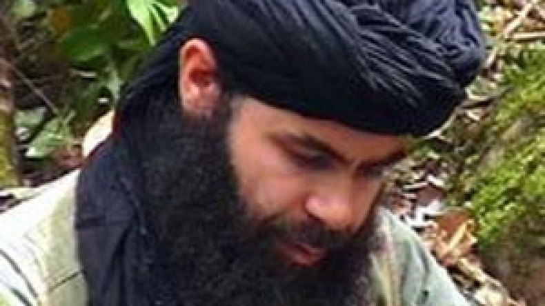 درودكال ينصح الإسرائيليين في نواقشط “بتحصين” مقر سفارتهم!