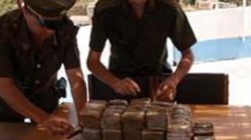 مختل عقلي يقود عصابة لترويج المخدرات