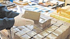 مغتربون حاولوا تهريب نصف قنطار من المخدرات نحو فرنسا
