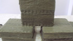 سيّارات وسهرات حمراء للبطّالين مقابل تهريبهم للكيف