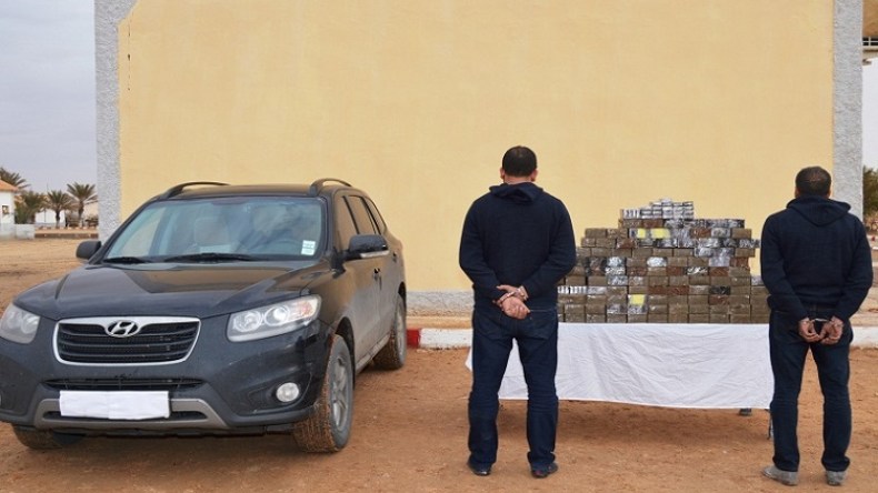 توقيف 10 بارونات مخدرات في تلمسان وبشار