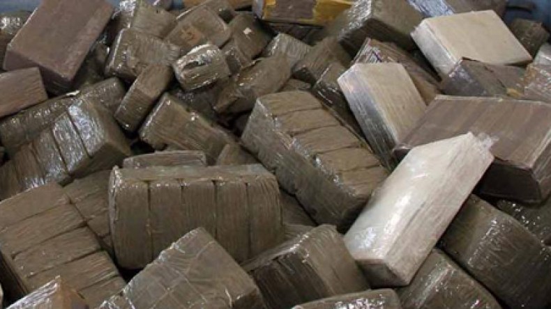 درك تلمسان يحجز 16 كلغ من الكيف داخل مصنع