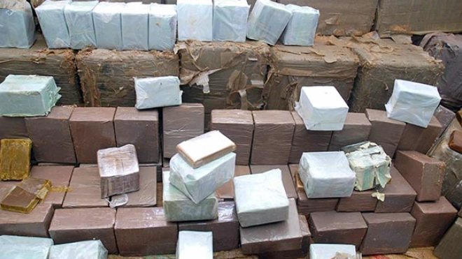 إمام مغربي يبيح  للرجال تعاطي “الزطلة” لرؤية زوجاتهن كـ”الحوريات”!