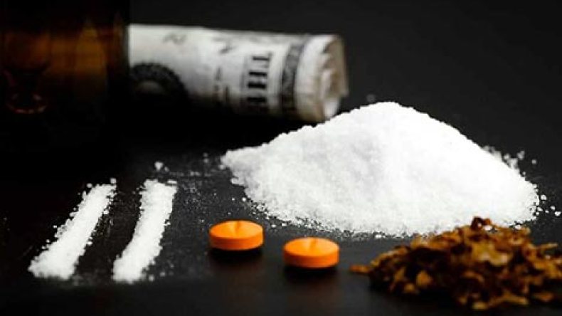 الصاروخ، الحمرة، مادام كوراج والحلوة.. مخدرات قاتلة بأسماء مستعارة!